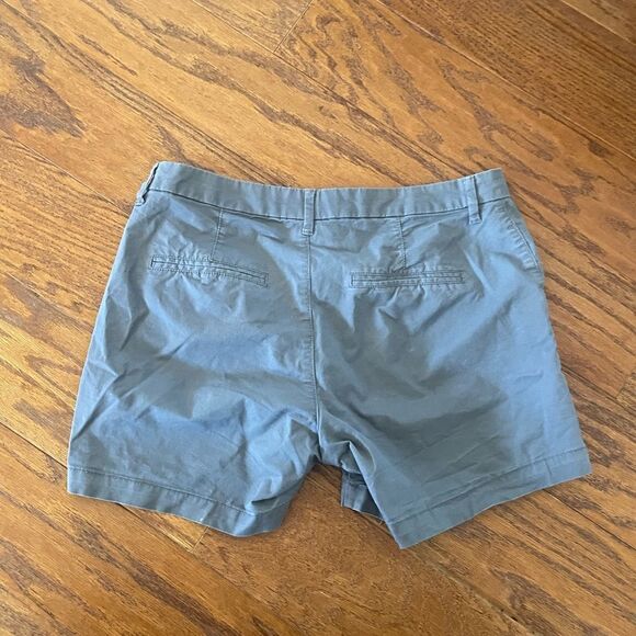 Gray shorts  - Picture 2 of 3